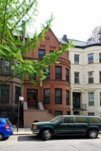 307 W 89th St in New York, NY - Foto de edificio - Building Photo
