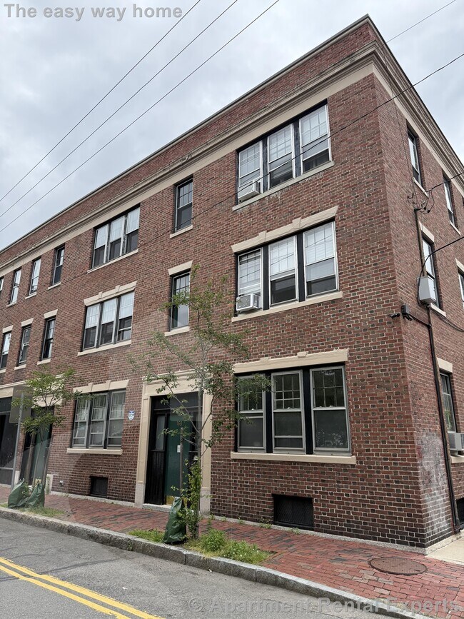 property at 168 Norfolk St