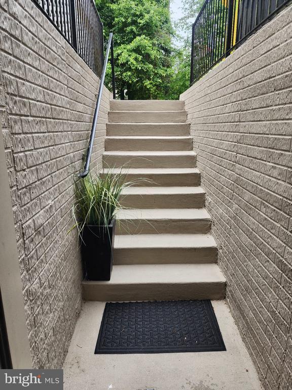 7571 Holly Ridge Dr in Glen Burnie, MD - Building Photo - Building Photo