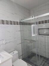 5680 Oak Pl in Westminster, CA - Building Photo - Building Photo