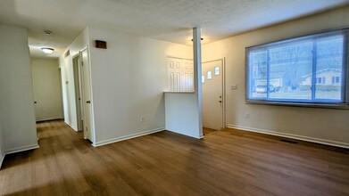 4197 Turnbridge Dr in Holt, MI - Building Photo - Building Photo