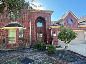 6638 Miller Shadow Ln in Sugar Land, TX - Building Photo
