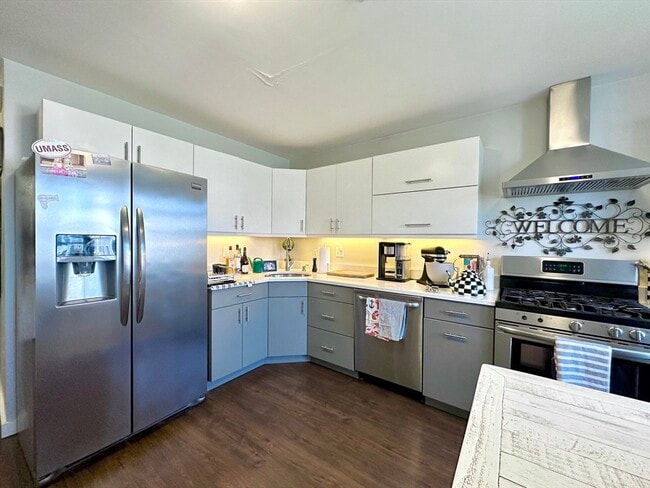 180 K St, Unit 2 in Boston, MA - Building Photo - Building Photo