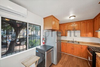 2458 Normandie Ave in Los Angeles, CA - Building Photo - Building Photo