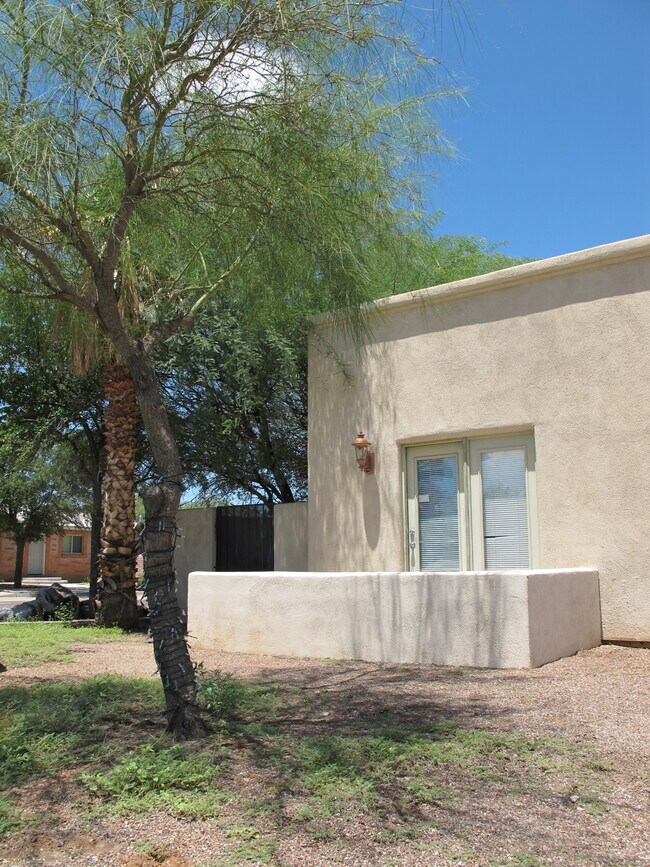 1305 E Linden St in Tucson, AZ - Building Photo - Building Photo