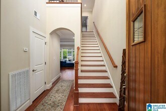 2936 Cahaba Village Pl in Mountain Brook, AL - Foto de edificio - Building Photo