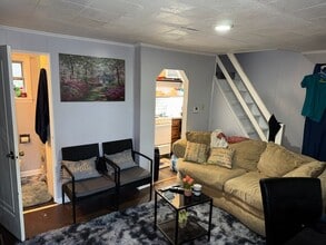 917 Perry Hwy in Pittsburgh, PA - Building Photo - Building Photo