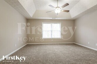 650 Castlebrooke Dr SE in Lawrenceville, GA - Building Photo - Building Photo