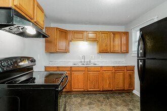 7400 E 86th St in Kansas City, MO - Building Photo - Building Photo