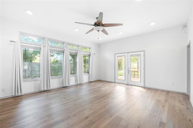 property at 1604 Springdale Rd