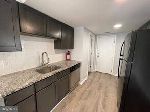 1013 Anchor Way in Forked River, NJ - Building Photo - Building Photo