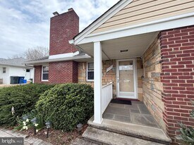 9709 Saxony Rd in Silver Spring, MD - Building Photo