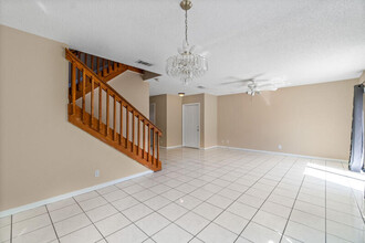 6220 Seminole Terrace in Margate, FL - Building Photo - Building Photo