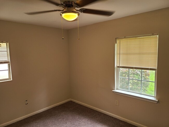 2112 Melanie Dr in Tallahassee, FL - Building Photo - Building Photo