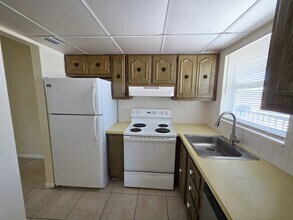 1655 Highland Ave in Vero Beach, FL - Building Photo - Building Photo