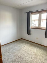 16736 Paxton Ave in Tinley Park, IL - Building Photo - Building Photo