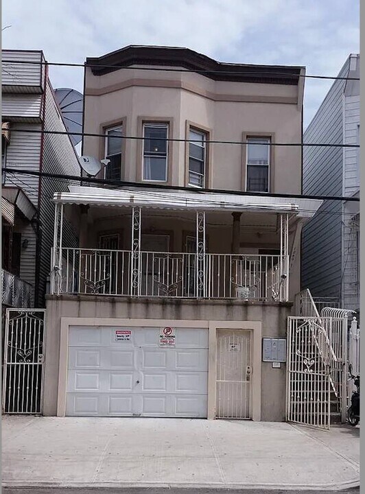 1240 St Lawrence Ave in Bronx, NY - Building Photo