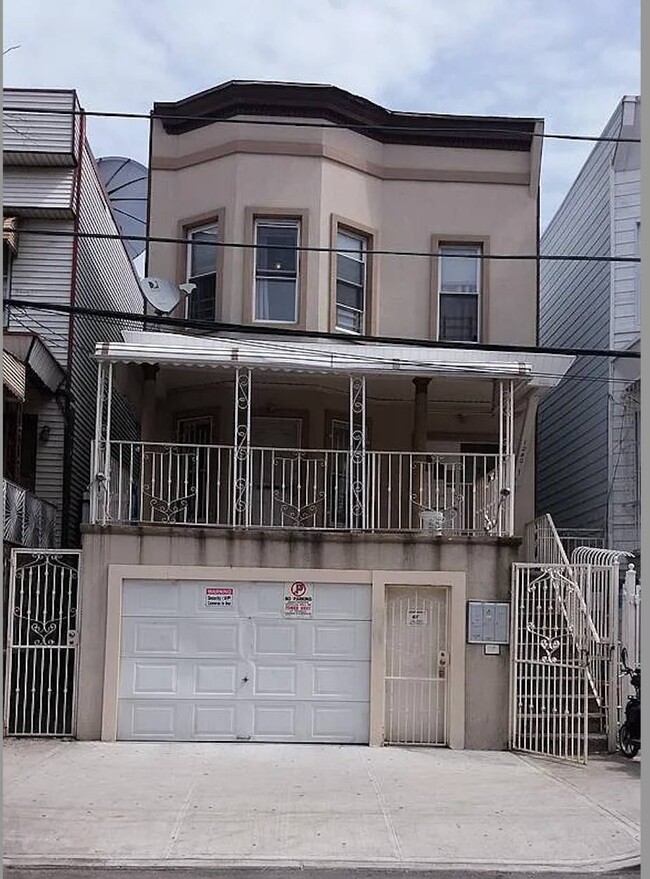 property at 1240 St Lawrence Ave