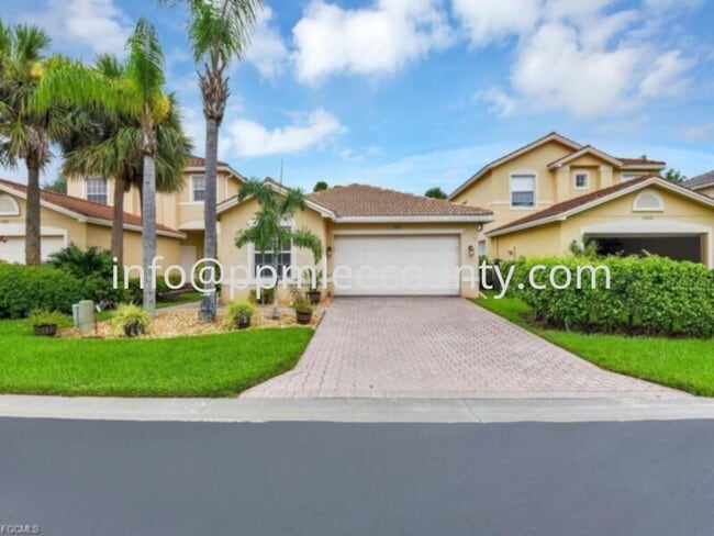 property at 11075 Lancewood St