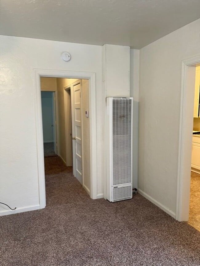 2120 Gold St in Redding, CA - Building Photo - Building Photo