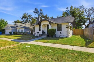 1326 13th Ave S in St. Petersburg, FL - Building Photo - Building Photo