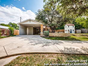 651 Hancock Rd in Canyon Lake, TX - Building Photo - Building Photo