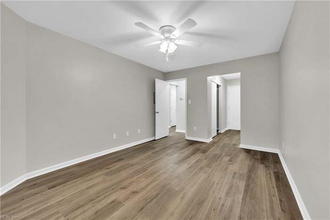 400 Camberley Way in Chesapeake, VA - Building Photo - Building Photo