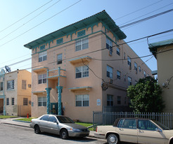 862 SW 6th St Apartments