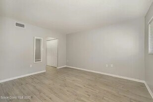 3020 N Atlantic Ave in Cocoa Beach, FL - Building Photo