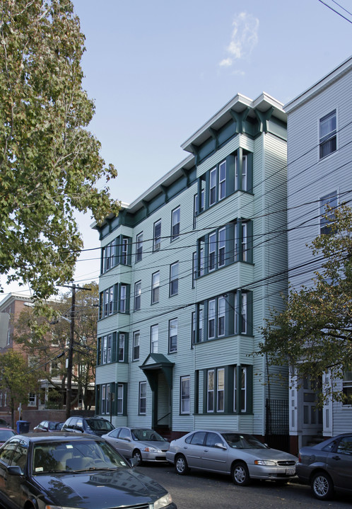 90 Norfolk St in Cambridge, MA - Foto de edificio