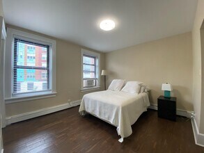 338 2nd St in Jersey City, NJ - Building Photo - Building Photo