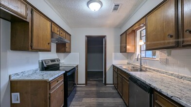 4704 Ray Dr in Montgomery, AL - Building Photo - Building Photo