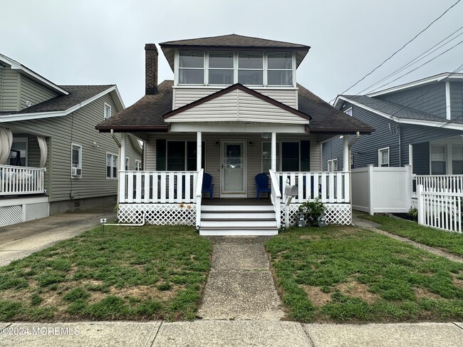 property at 117 18th Ave