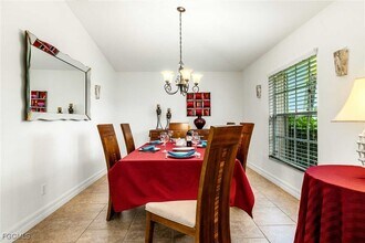 4534 SW 5th Pl in Cape Coral, FL - Building Photo - Building Photo