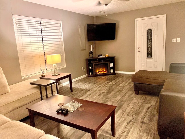 840 Hope St in Bowling Green, KY - Building Photo - Building Photo