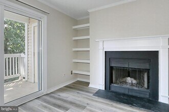 1513 Lincoln Way in McLean, VA - Building Photo - Building Photo