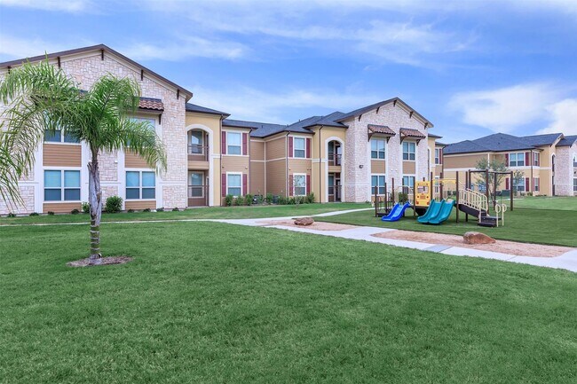 2601 S Border Ave in Weslaco, TX - Building Photo - Building Photo