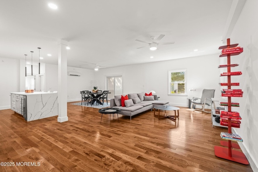 73 3rd Ave in Atlantic Highlands, NJ - Building Photo