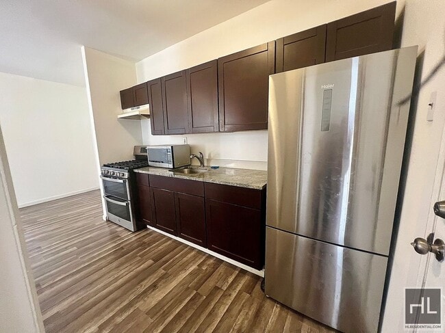 GEORGIA AVENUE, Unit 2F in Brooklyn, NY - Building Photo - Building Photo