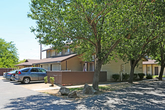 Briarwood Estates in Merced, CA - Building Photo - Building Photo