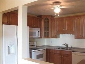 100 Cove Way in Quincy, MA - Building Photo - Building Photo