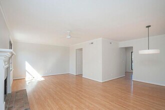 614 Brentwood Pointe in Brentwood, TN - Building Photo - Building Photo