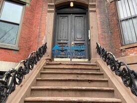 486 Massachusetts Ave, Unit 3 in Boston, MA - Building Photo