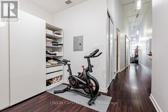 380 Macpherson Ave in Toronto, ON - Building Photo - Building Photo