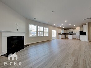 110 Port Bow Dr in Troutman, NC - Building Photo - Building Photo