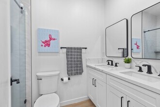 5189 Alumni Pl in San Diego, CA - Building Photo - Building Photo