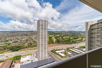 98-99-99 Uao Pl in Aiea, HI - Building Photo - Building Photo