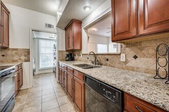2409 Northlake Ct in Irving, TX - Building Photo - Building Photo