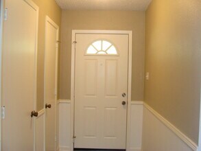 316 Pebble Beach Dr in Jacksonville, TX - Building Photo - Building Photo