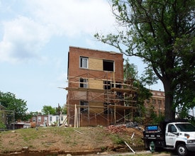 36 T St NE in Washington, DC - Foto de edificio - Building Photo